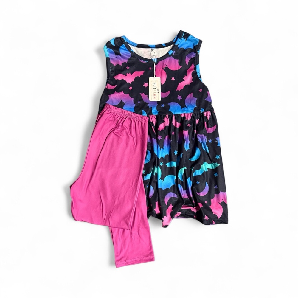 **NWT**Pete + Lucy Halloween Sleeveless Bat Top with Pink Leggings